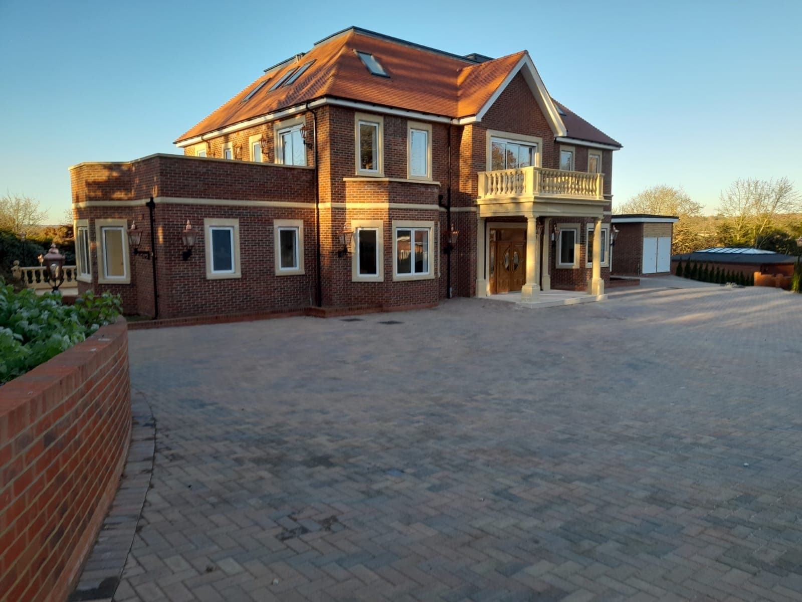architecture, building, housing, house, outdoors, driveway, aerial view, person