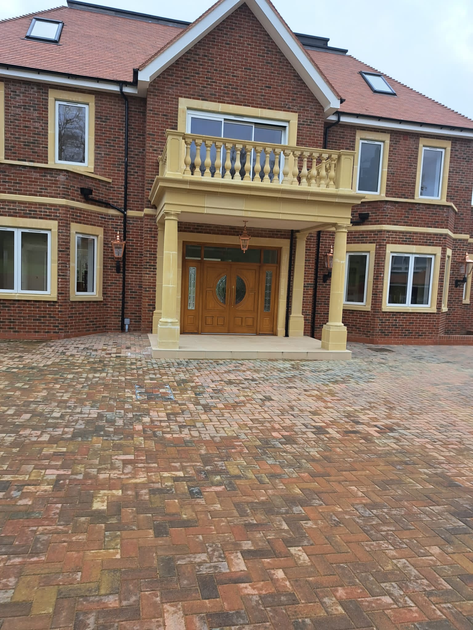 floor, architecture, building, housing, house, portico, lamp, flooring